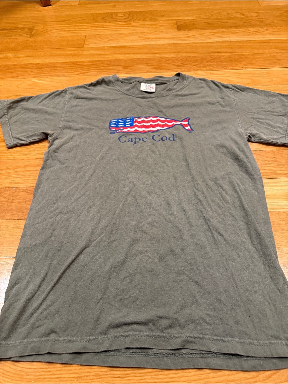 Comfort colors cape cod short sleeve size small.